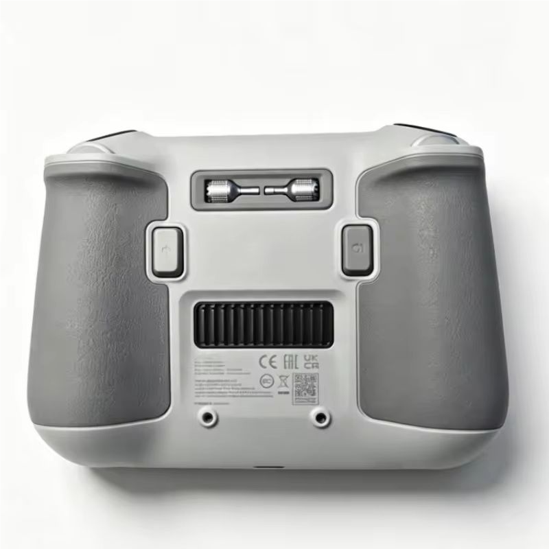 5.5인치 FHD 화면 RC 리모컨 4시간 작동 시간  - Dji Drone Air 3 리뷰 및 가격